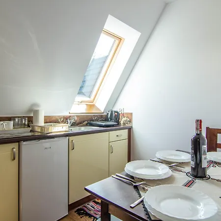 Szkolna Apartment