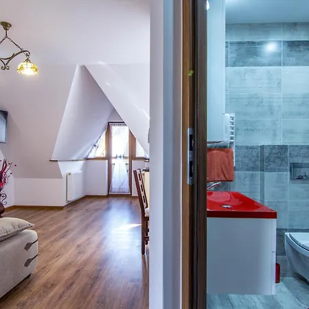 Apartament Szkolna *