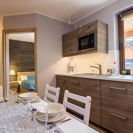 Szkolna Apartament *